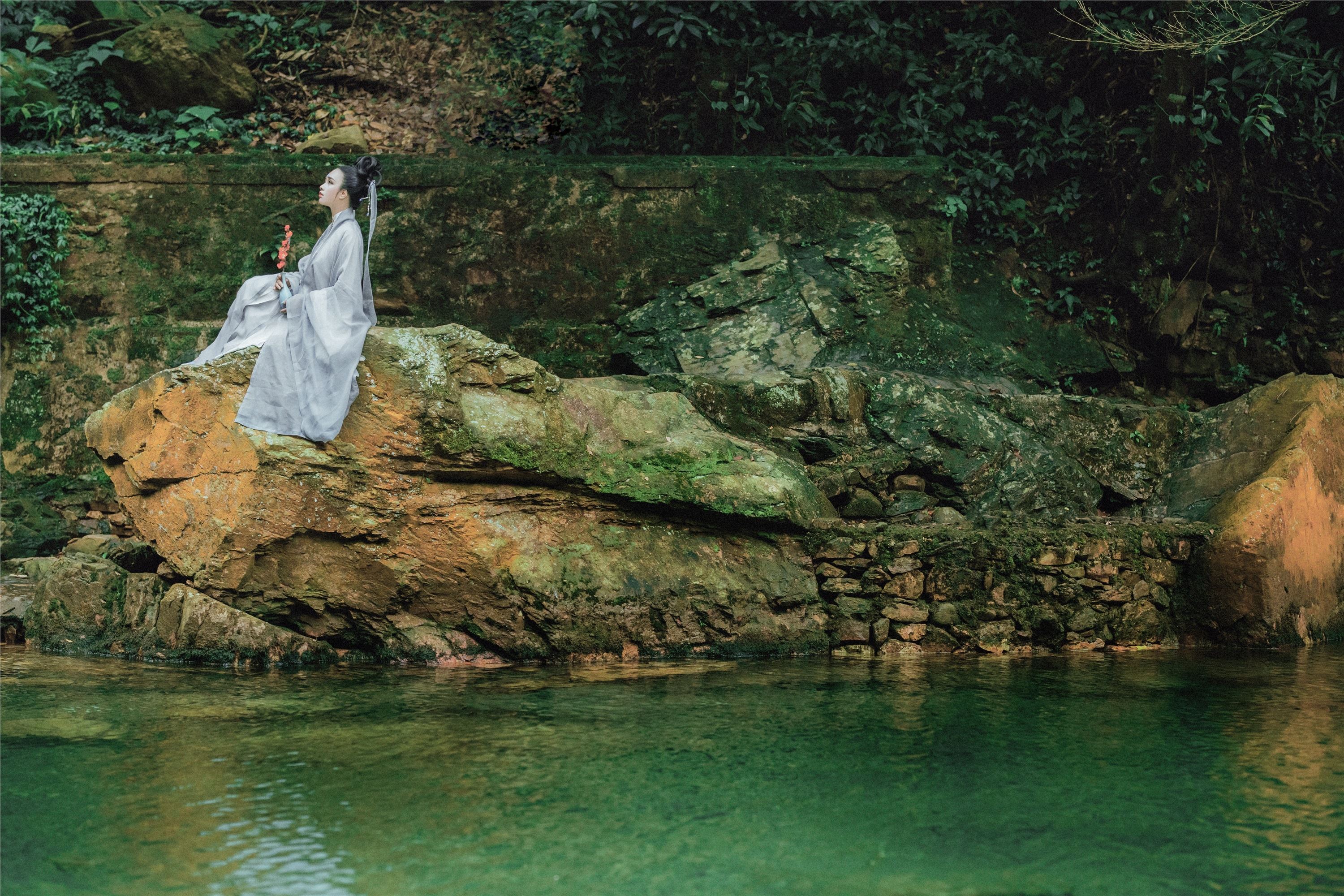 YITUYU艺图语 2021.09.03 鲤妖 酱油妹